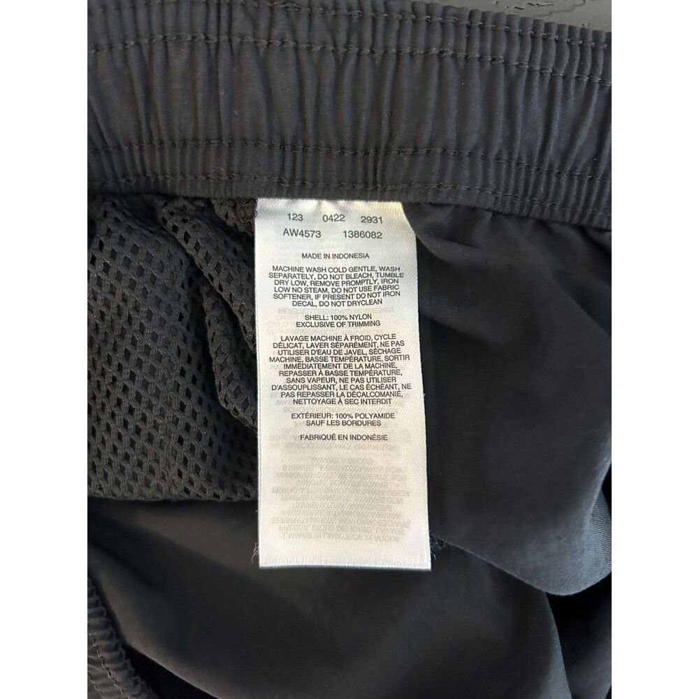 NWT Columbia Sandy River Shorts Womens 2X Black 6" Inseam Nylon Hiking Water - Picture 5 of 7